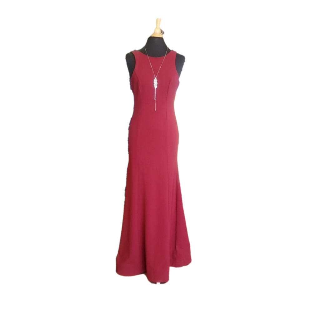 𝅺Stunning Ball Dress, Wine Red, Sequin Hearts